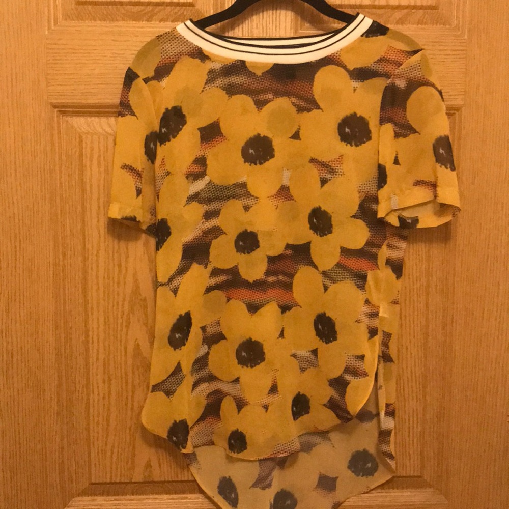 Big floral top shop shirt!